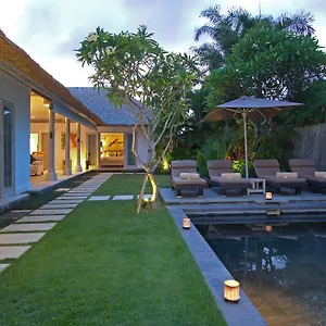 serene-villas.hotelsseminyak.net/
